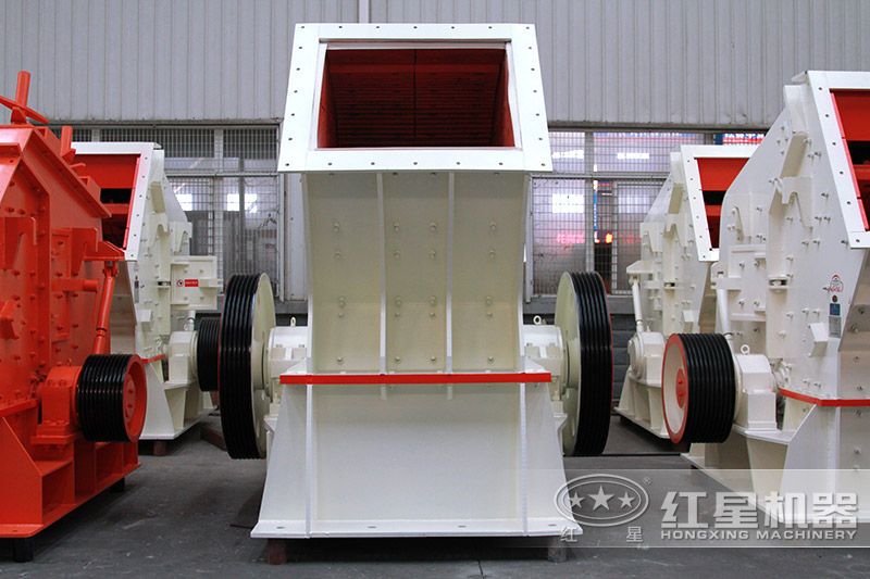 錘式破碎機(jī)，一臺(tái)抵2臺(tái)破碎機(jī)