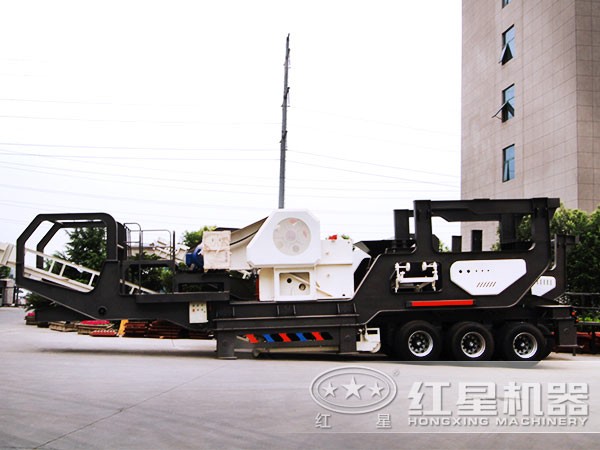車載移動石子破碎機(jī)機(jī)高清實拍