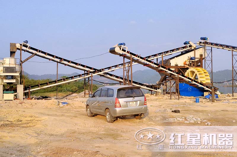 湖南客戶輪斗式洗沙機(jī)設(shè)備現(xiàn)場